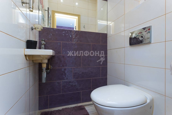 
   Продам 3-комнатную, 103.1 м², 1-е Мочищенское ш, 150

. Фото 6.