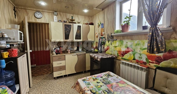 
   Продам дом, 188 м², Обь

. Фото 5.