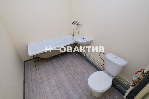 
   Продам 1-комнатную, 42 м², Гранатовый, 36

. Фото 18.