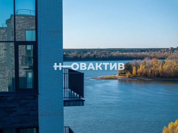 
   Продам 3-комнатную, 109 м², Дачное ш, 22/3

. Фото 3.