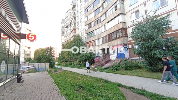 
   Продам торговое помещение, 60.7 м², Родники ул, 1

. Фото 17.