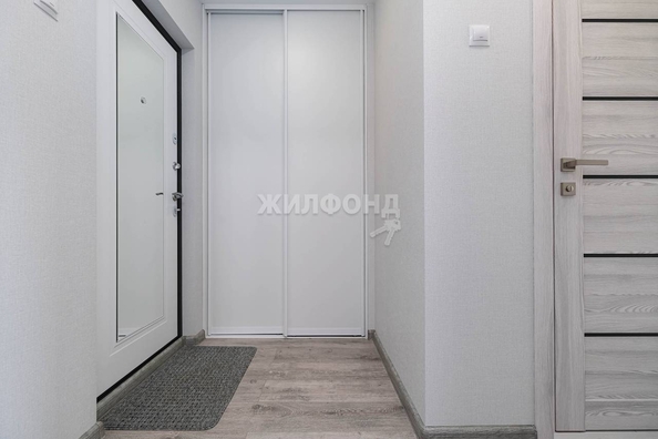 
   Продам 1-комнатную, 29 м², Кропоткина ул, 136

. Фото 8.