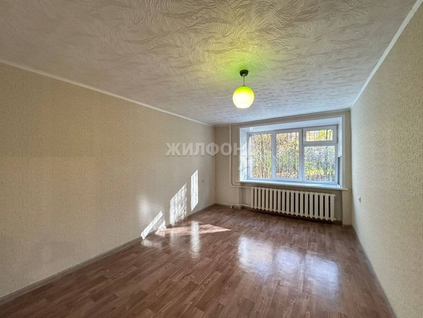 
   Продам 1-комнатную, 32.1 м², Краснообск, 23

. Фото 1.