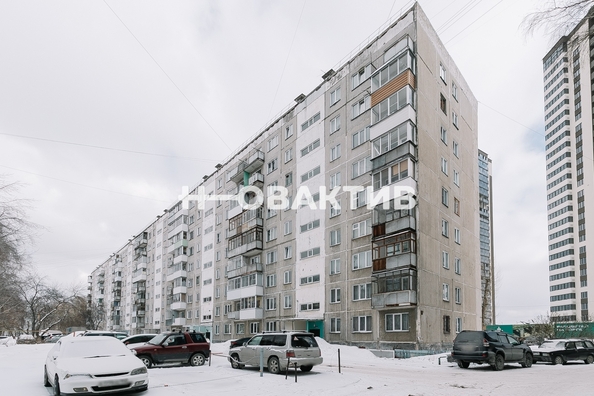 
   Продам 3-комнатную, 60.5 м², Зорге ул, 229

. Фото 13.