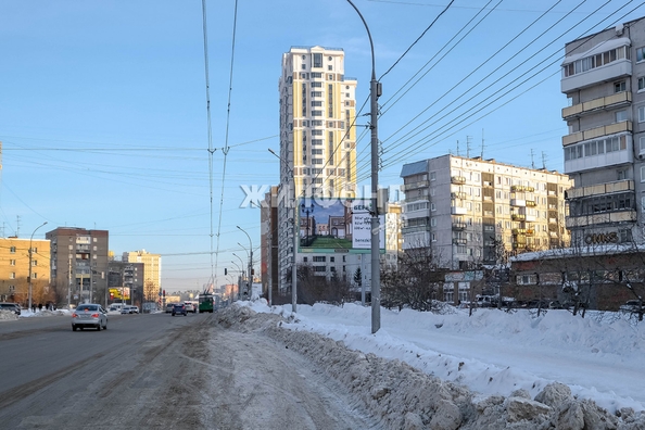 
   Продам 2-комнатную, 52 м², Кошурникова ул, 22

. Фото 6.