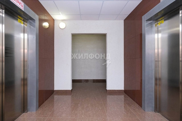 
   Продам 2-комнатную, 57.8 м², Серебряные ключи ул, 4

. Фото 16.