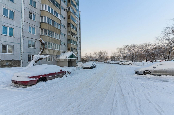 
  Продается 4-комн. квартира, 73 м², Лазурная ул, д. 14
. Фото 6.