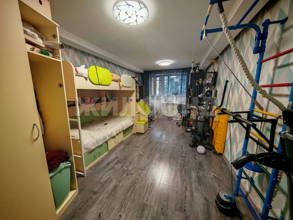 
   Продам 4-комнатную, 80.4 м², Краснообск, 20

. Фото 8.