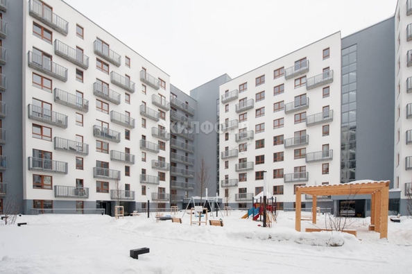 
   Продам 1-комнатную, 37.3 м², Дунаевского ул, 14/1

. Фото 33.