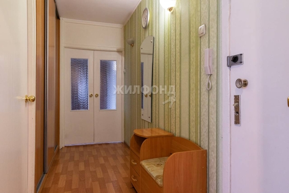 
   Продам 3-комнатную, 60.6 м², Вокзальная ул, 2

. Фото 12.