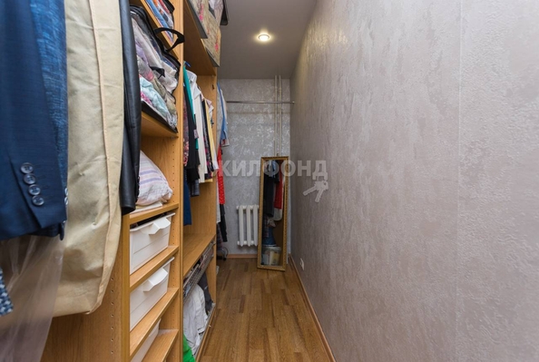 
   Продам 3-комнатную, 100 м², Владимировская ул, 21

. Фото 21.