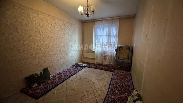 
   Продам 1-комнатную, 32 м², Зорге ул, 84

. Фото 2.