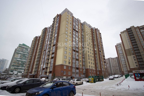 
   Продам 1-комнатную, 41.1 м², Адриена Лежена ул, 27/1

. Фото 10.