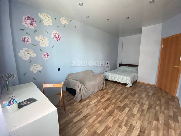 
   Продам 1-комнатную, 34 м², Дмитрия Шмонина ул, 10

. Фото 6.