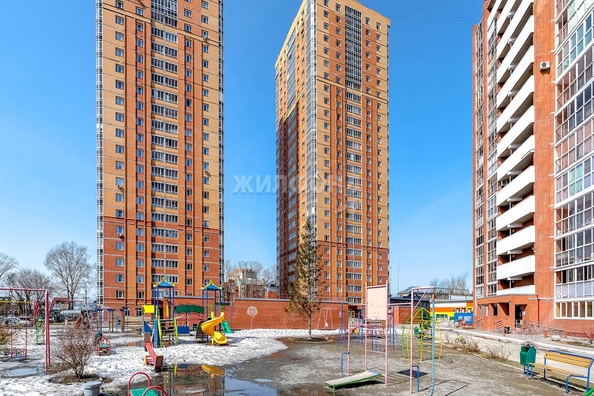 
   Продам 1-комнатную, 38.4 м², Оловозаводская ул, 13

. Фото 19.