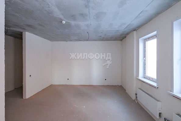 
   Продам студию, 30.4 м², Горский мкр, 12

. Фото 4.