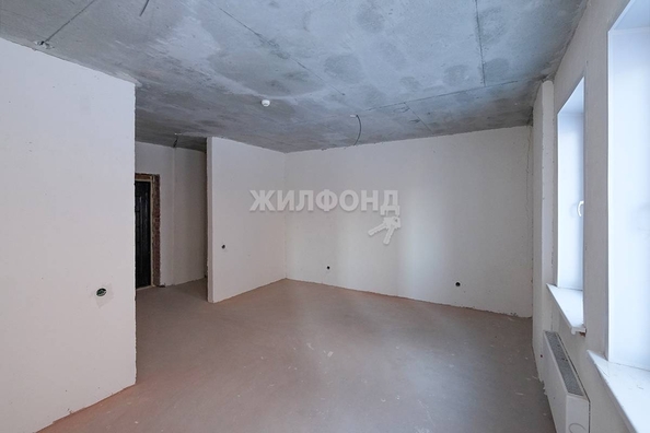 
   Продам студию, 30.4 м², Горский мкр, 12

. Фото 5.