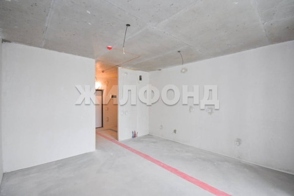
   Продам студию, 30.9 м², Коминтерна ул, 1

. Фото 3.