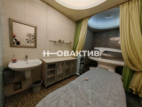 
   Сдам помещение свободного назначения, 416 м², Красноярская ул, 40

. Фото 6.