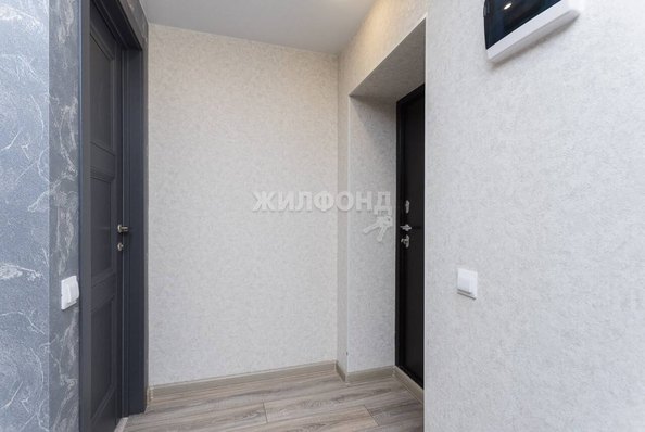 
   Продам 2-комнатную, 42 м², Гоголя ул, 233/1

. Фото 9.