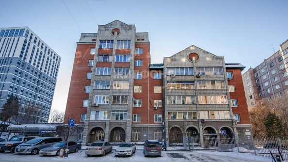 
   Продам 3-комнатную, 113.8 м², Толстого ул, 5

. Фото 20.