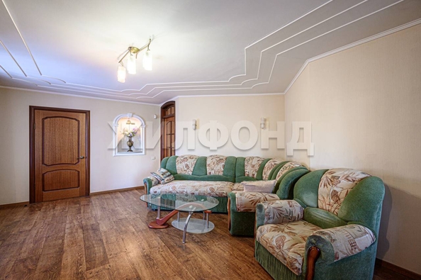 
   Продам 2-комнатную, 72.2 м², Ельцовская ул, 4

. Фото 11.