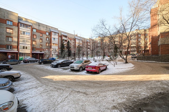 
   Продам 2-комнатную, 72.2 м², Ельцовская ул, 4

. Фото 33.