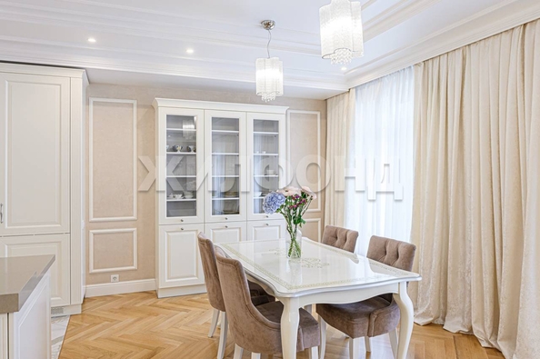 
  Продается 3-комн. квартира, 132.3 м², ЖК Жуковка
. Фото 7.