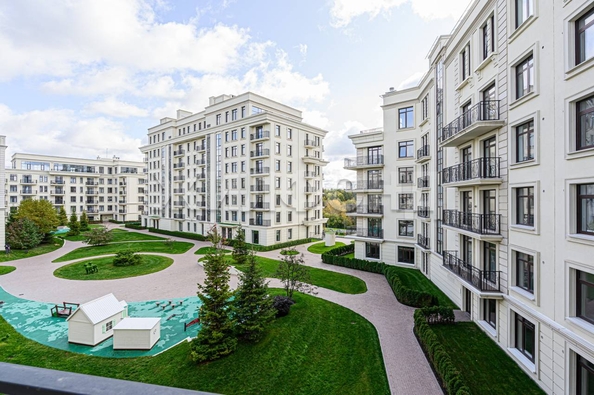 
  Продается 3-комн. квартира, 132.3 м², ЖК Жуковка
. Фото 8.