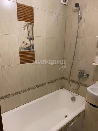 
   Продам 1-комнатную, 30.6 м², Зорге ул, 259

. Фото 8.