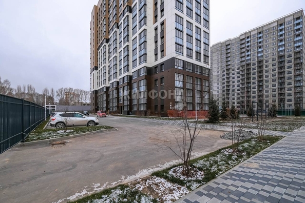 
   Продам 2-комнатную, 56.6 м², Сибиряков-Гвардейцев ул, 53/10

. Фото 9.