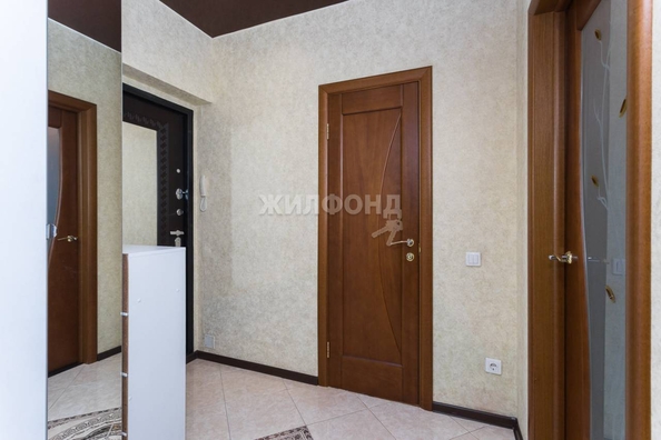 
   Продам 2-комнатную, 57.6 м², Дуси Ковальчук ул, 250

. Фото 2.