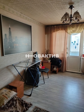 
   Продам комнату, 57 м², Есенина ул, 53

. Фото 10.