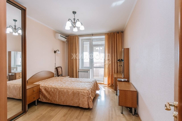 
   Продам 2-комнатную, 90.5 м², Зыряновская ул, 55

. Фото 14.