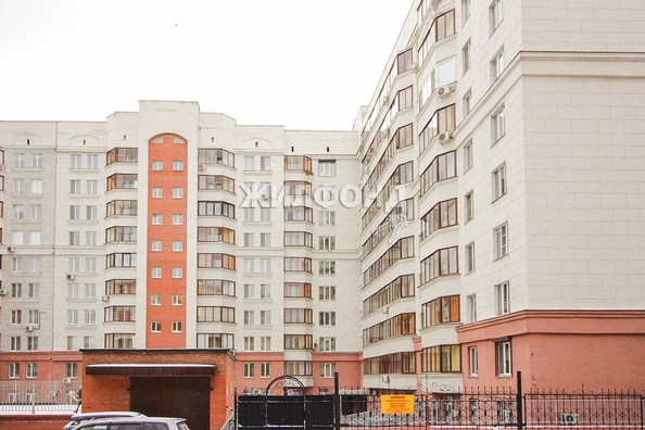 
   Продам 2-комнатную, 90.5 м², Зыряновская ул, 55

. Фото 25.