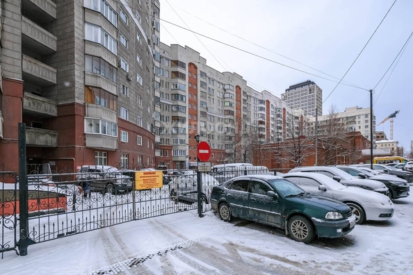 
   Продам 2-комнатную, 90.5 м², Зыряновская ул, 55

. Фото 29.