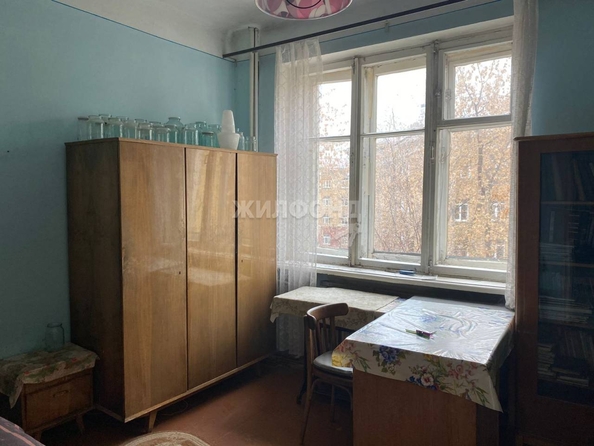 
   Продам 3-комнатную, 52.5 м², Чехова ул, 144

. Фото 1.