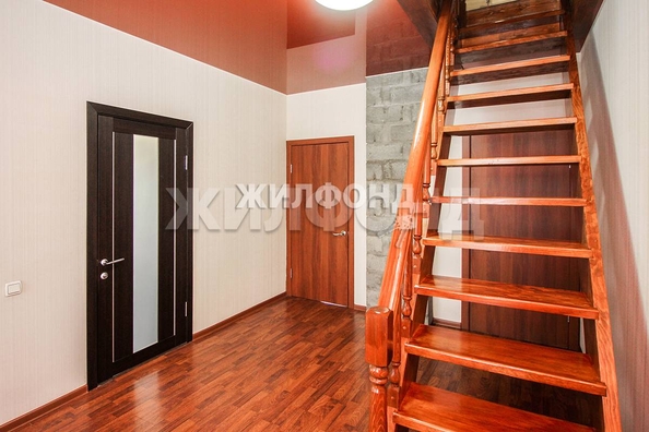 
   Продам дом, 350 м², Марусино село

. Фото 18.