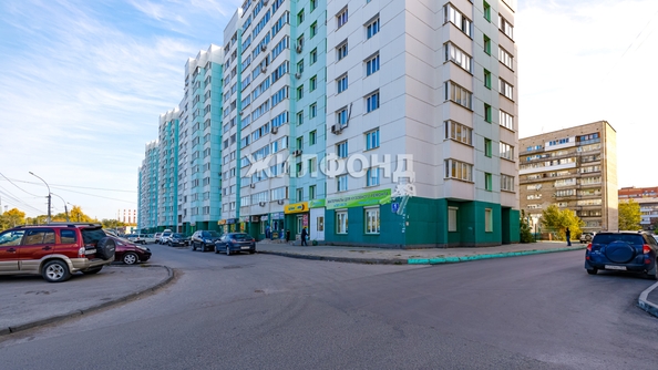 
   Продам 1-комнатную, 39.5 м², Троллейная ул, 1

. Фото 15.