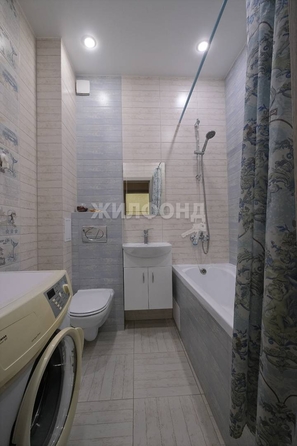 
   Продам 1-комнатную, 43.5 м², Кирова ул, 336

. Фото 9.