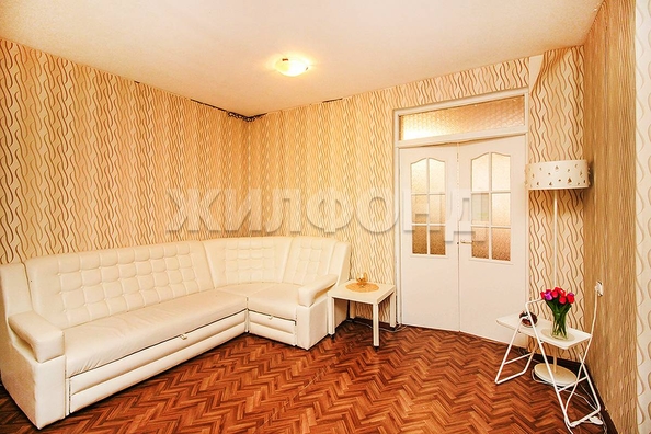 
   Продам 2-комнатную, 81.9 м², Кирова ул, 46

. Фото 2.