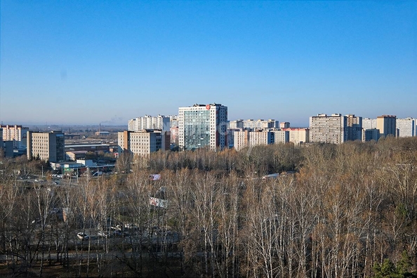 
   Продам 2-комнатную, 35.1 м², Сибиряков-Гвардейцев ул, 53/9

. Фото 12.