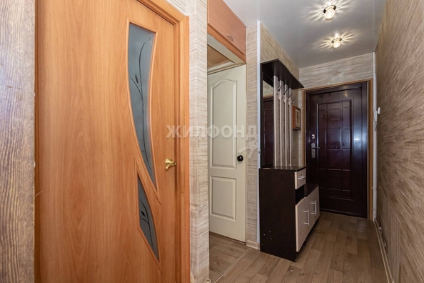 
   Продам 2-комнатную, 47.5 м², Петухова ул, 130

. Фото 12.