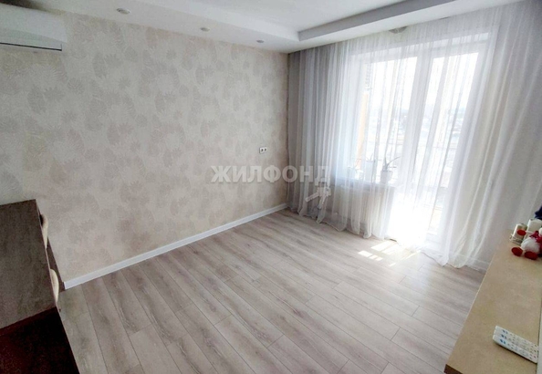 
   Продам 3-комнатную, 82.1 м², Плахотного ул, 80

. Фото 8.