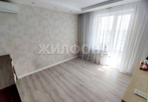 
   Продам 3-комнатную, 83.5 м², Плахотного ул, 80

. Фото 8.
