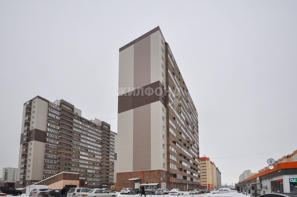 
   Продам 1-комнатную, 34.5 м², Петухова ул, 14

. Фото 12.