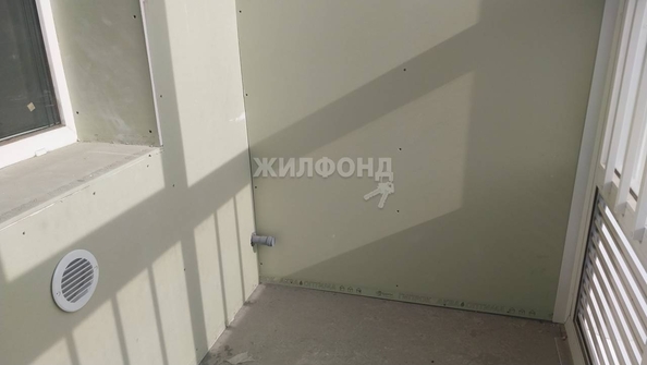 
   Продам 1-комнатную, 35.2 м², Связистов ул, 13/2

. Фото 12.