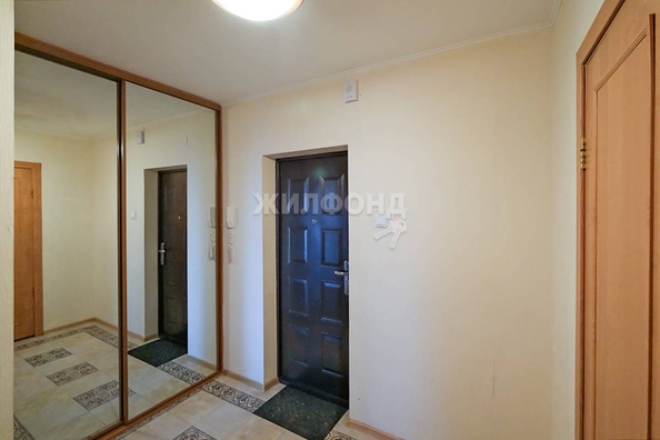 
   Продам 1-комнатную, 38.8 м², Троллейная ул, 138

. Фото 15.