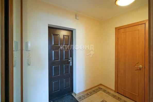 
   Продам 1-комнатную, 38.8 м², Троллейная ул, 138

. Фото 20.