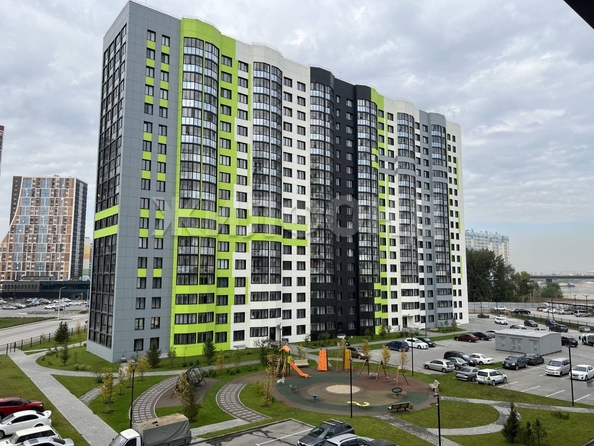 
   Продам 3-комнатную, 45.1 м², Ясный Берег ул, 33

. Фото 33.
